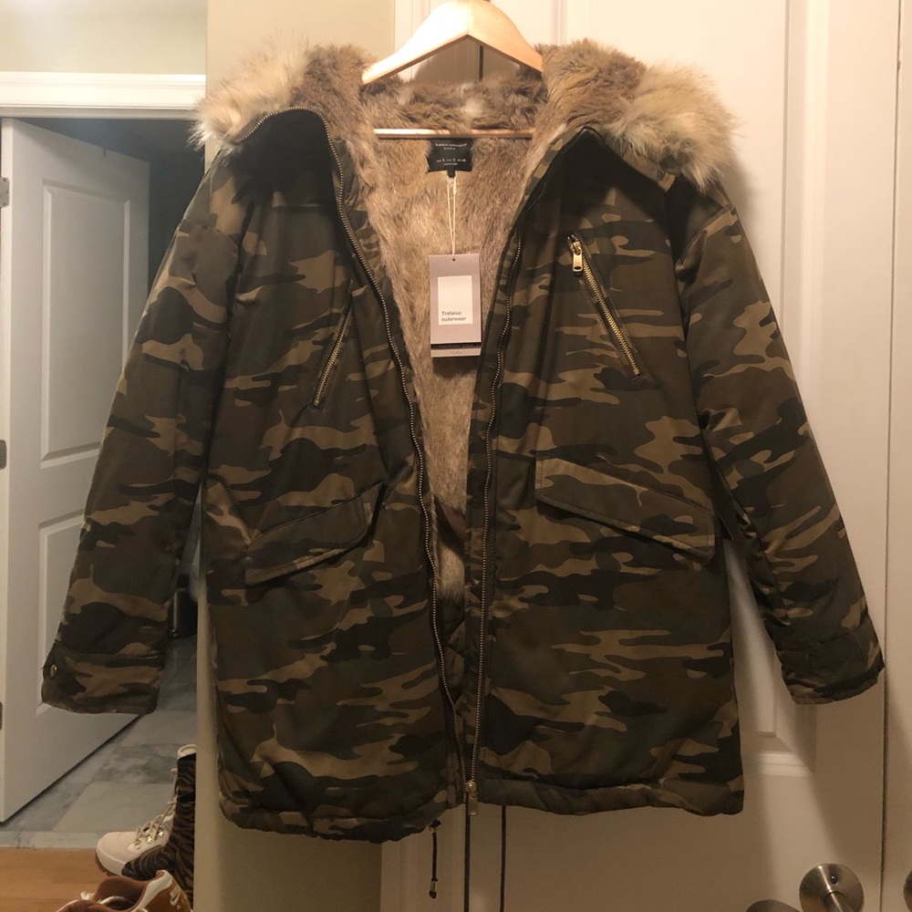 SM Zara Camo Hooded Parka w Faux Fur Hood & Lining